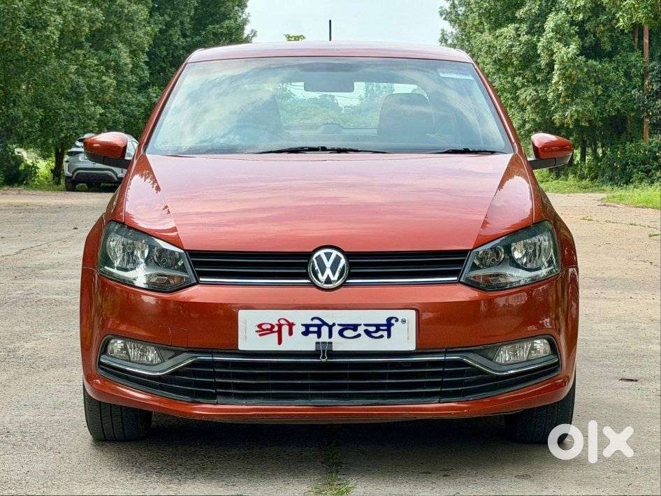 Volkswagen Polo Highline 1.6l Petrol, 2015, Petrol