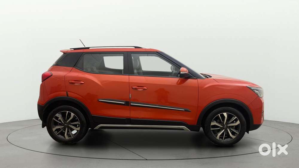 Mahindra Xuv300 W8 Option, 2019, Petrol