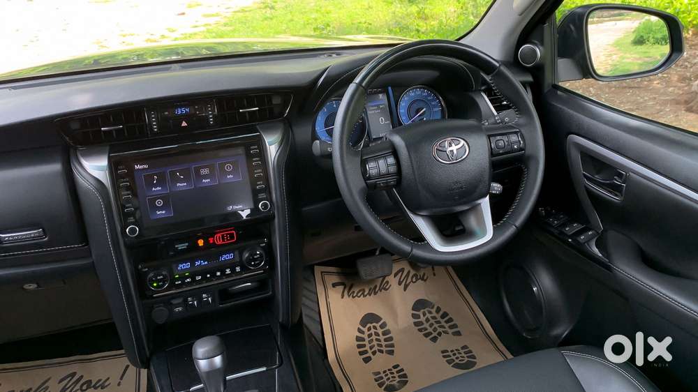 Toyota Fortuner 4x2 At 2.7 Petrol, 2024, Petrol
