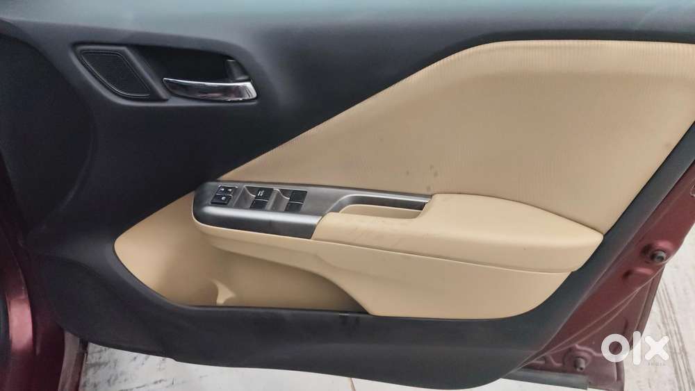 Honda City I Vtec V, 2015, Petrol