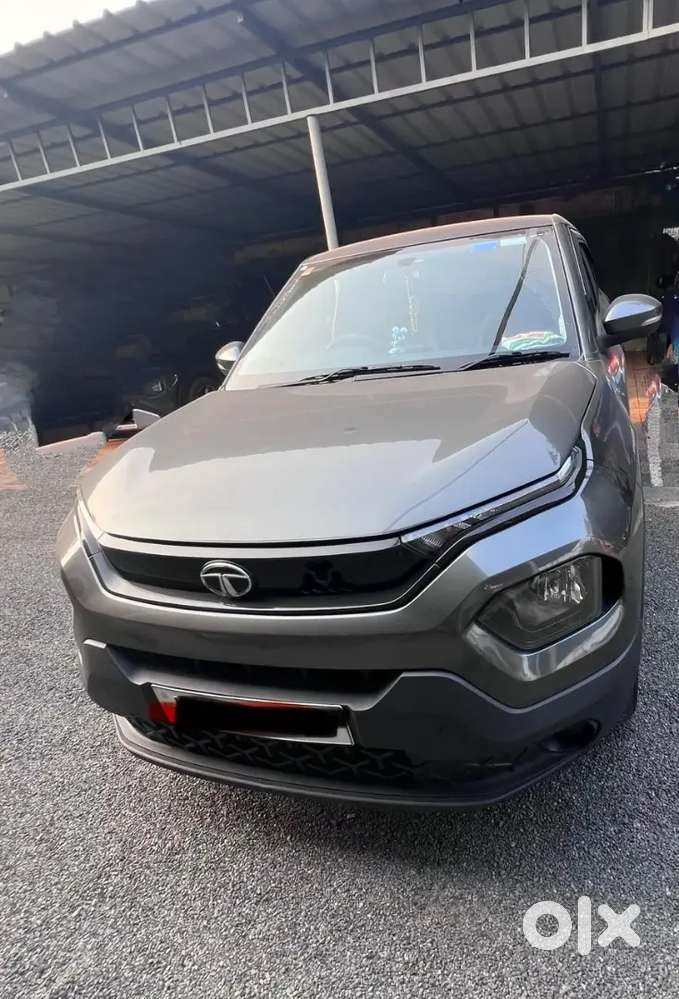 Tata Punch 2023 Petrol 13000 Km Driven Well Maintained