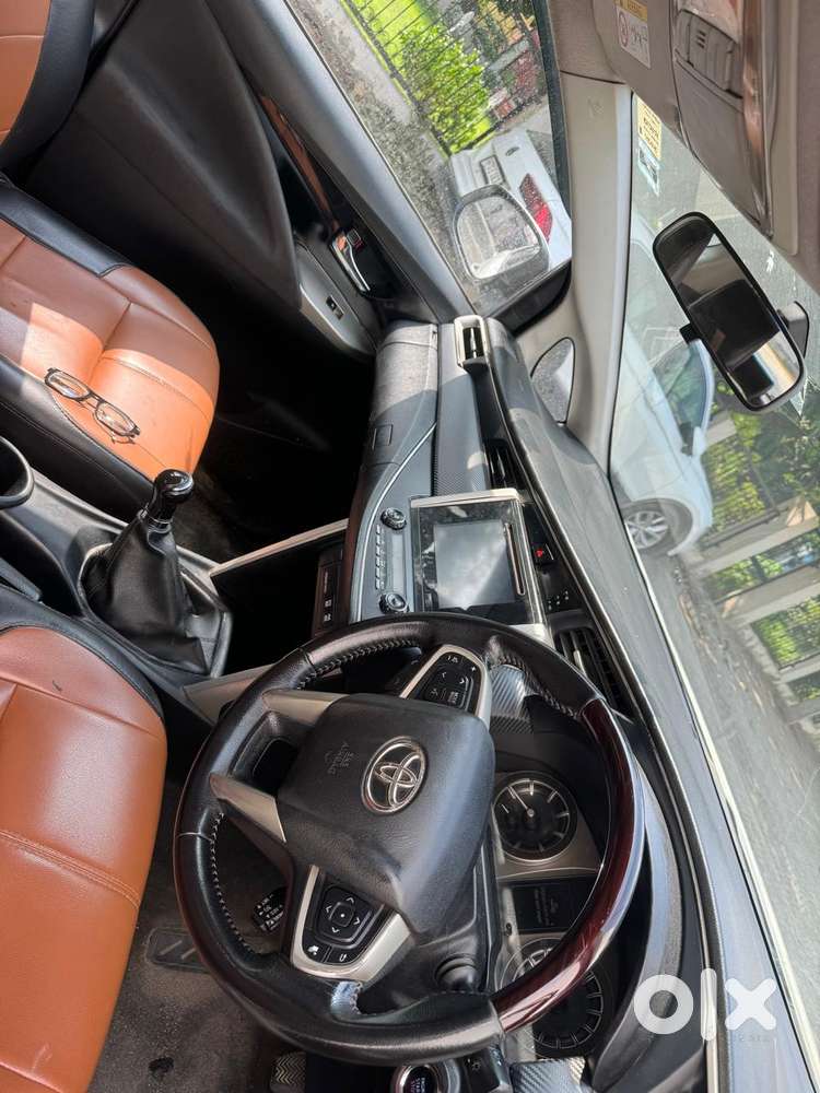 Toyota Innova Crysta 2.8 Z, 2017, Diesel