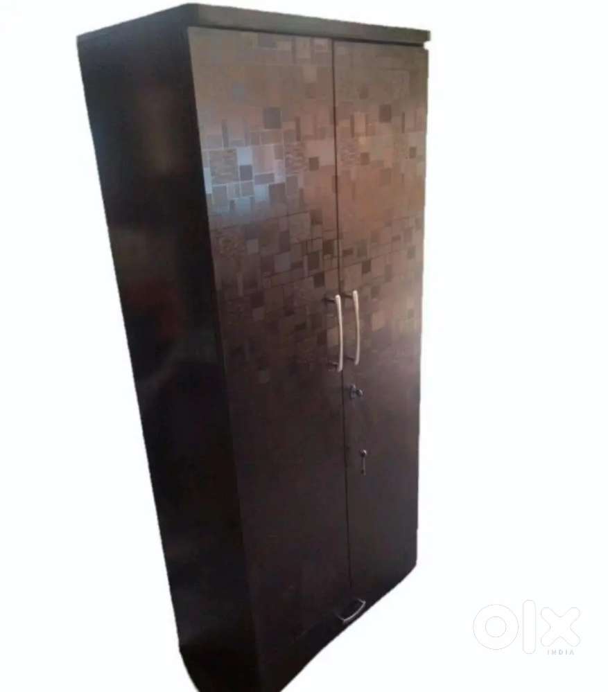 Almirah for sell Beds & Wardrobes 1754167467