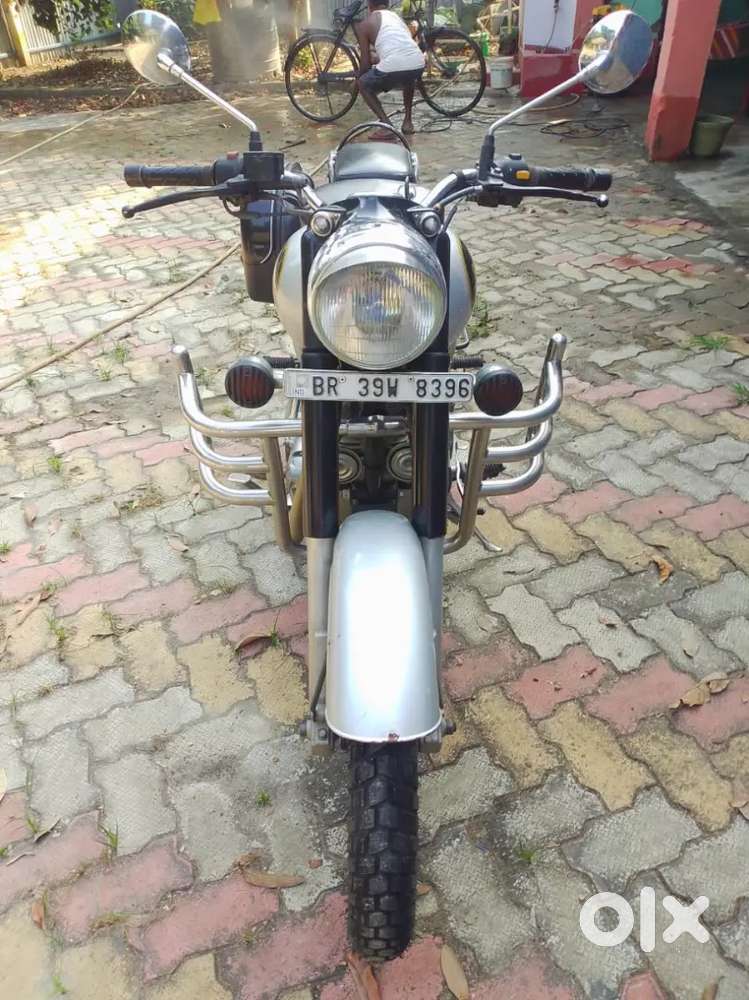 Royal Enfield Classic Bullet 350