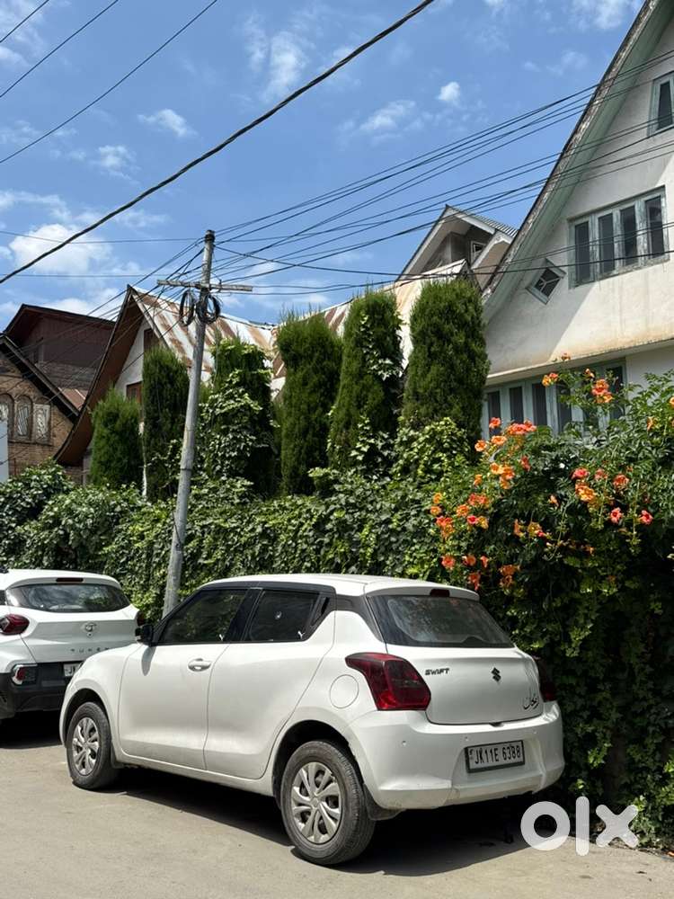 2021 Maruti Swift Petrol Manual