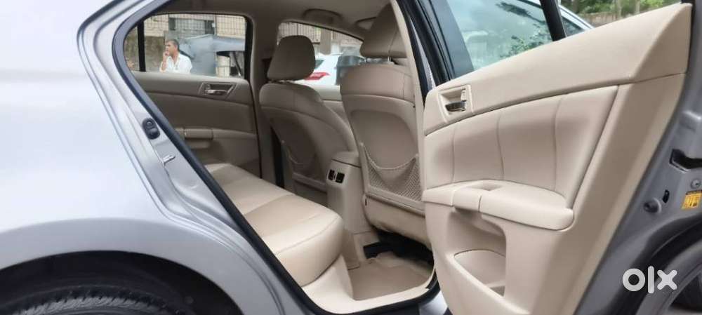 Maruti Suzuki Kizashi Cvt, 2011, Petrol