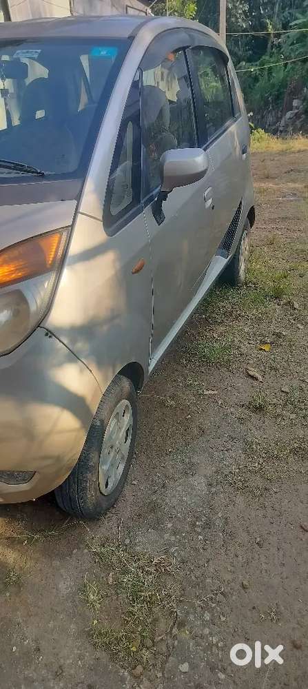 Tata Nano Twist 2013