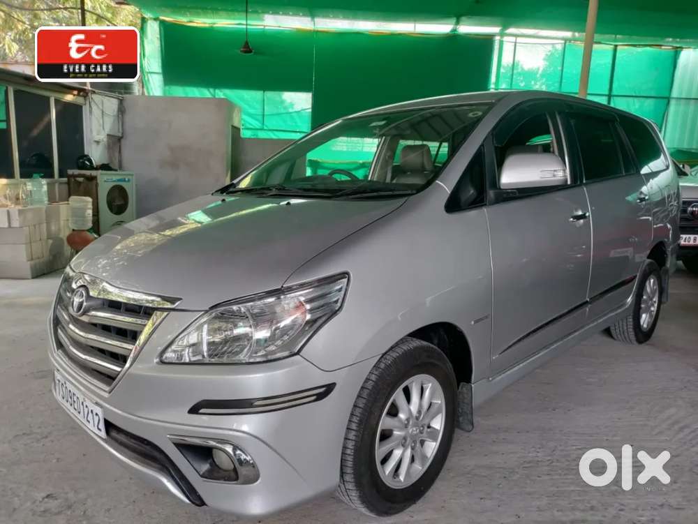 Toyota Innova 2.5 Vx 7 Seater Bs Iv, 2014, Diesel