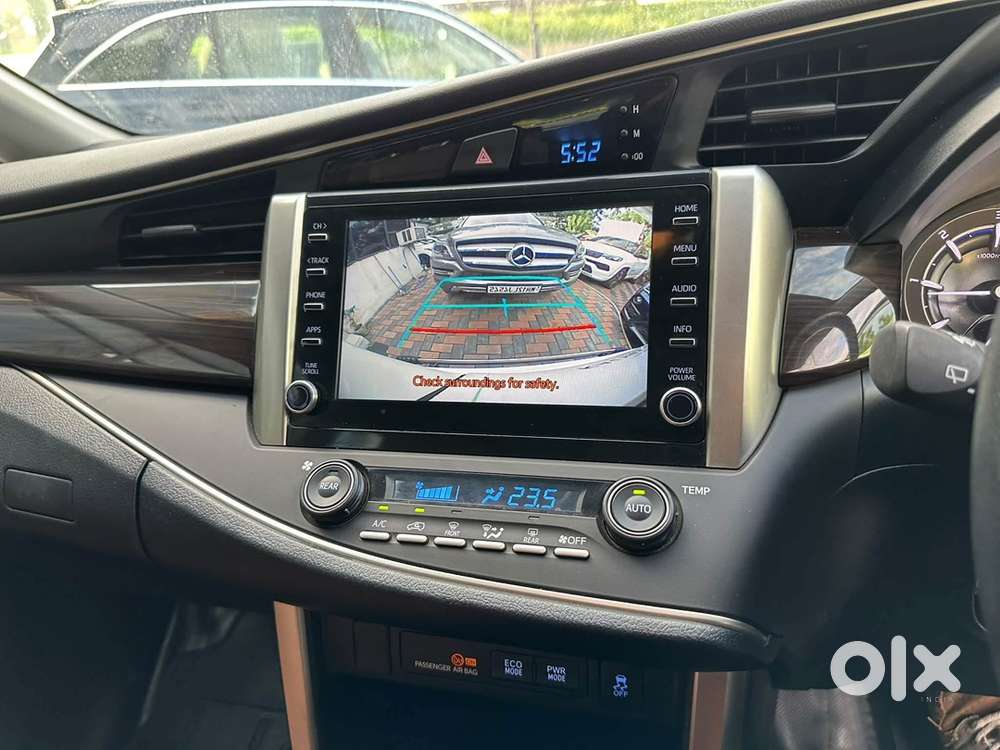 2022 Toyota Innova Crysta Diesel Zx 2.4at