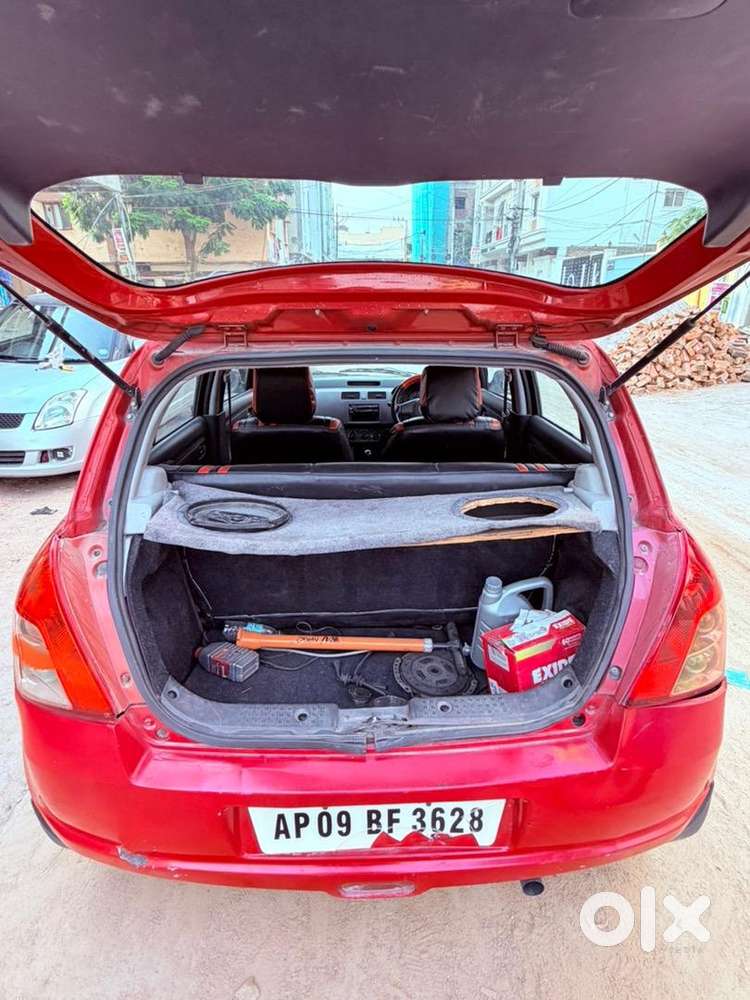 Maruti Suzuki Swift 2006 Petrol Read Discription First