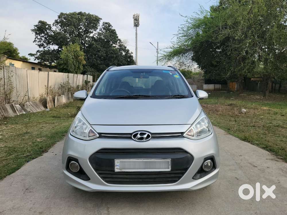 Hyundai Grand I10 Asta Automatic 1.2 Kappa Vtvt, 2015, Petrol