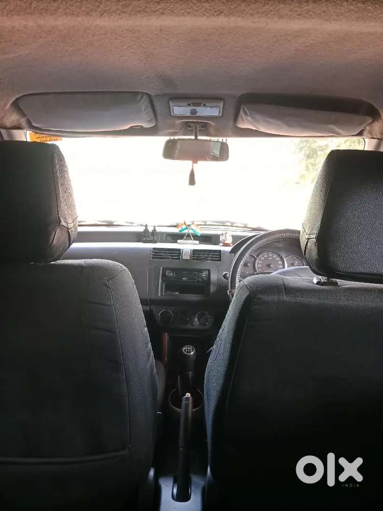 फुल कंडिशन गाडी