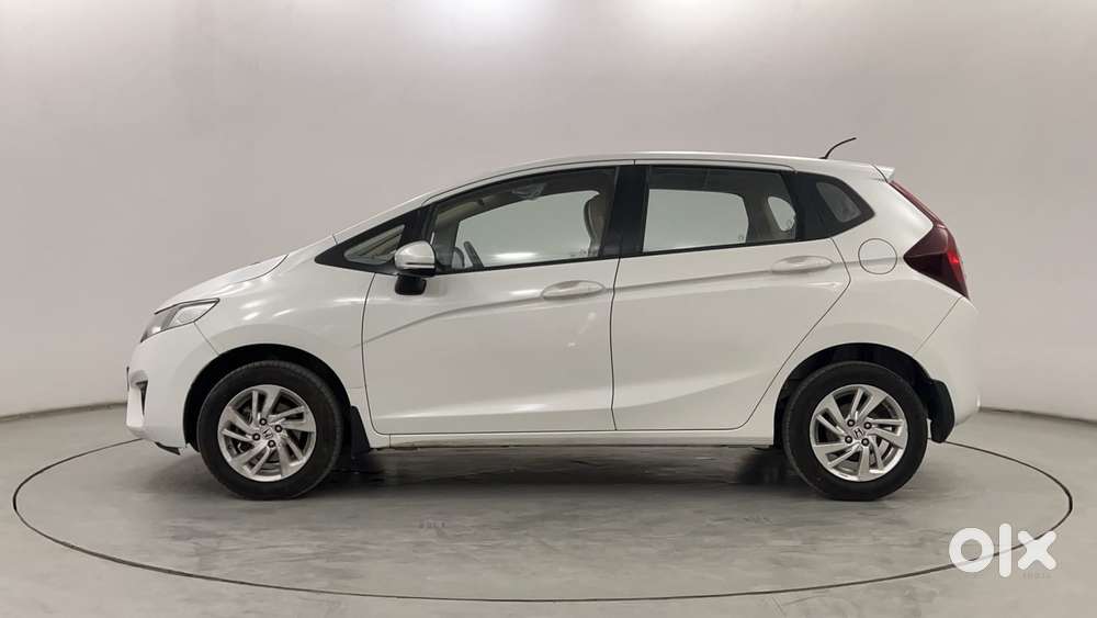 Honda Jazz [2020-2023] 1.2 V I-vtec Mt, 2016, Petrol