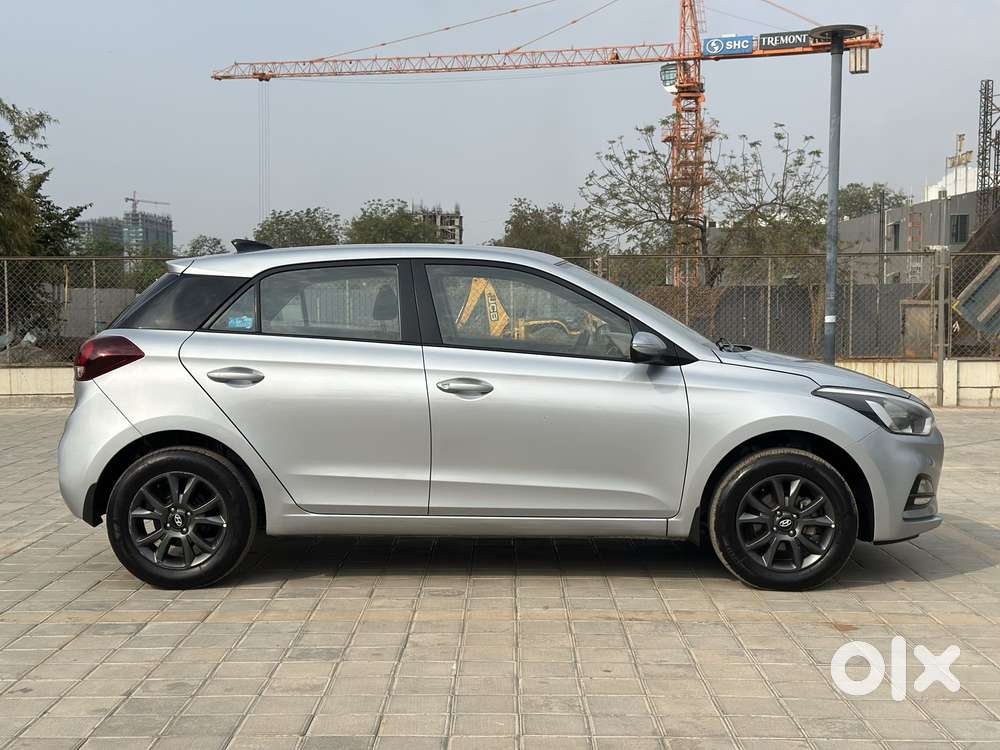 Hyundai I20 1.2 Sportz (o), 2019, Cng & Hybrids