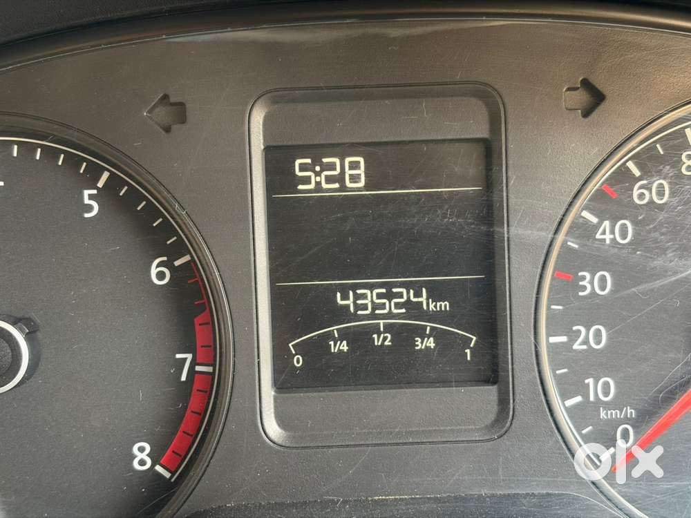 Volkswagen Ameo 2017 Petrol 44,500 Km Driven 1st Owner