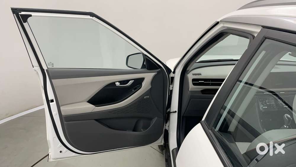 Hyundai Creta 1.5 Sx (o) Ivt Petrol, 2025, Petrol
