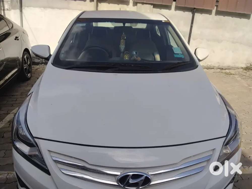 Hyundai Verna, Lady Driven, 40000 Kms