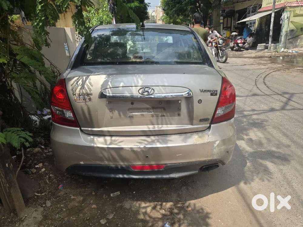 Hyundai Verna 2010 Vgt 1.5 At