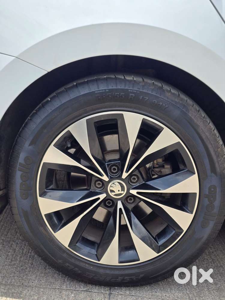 Skoda Superb 2.0 L&k Tsi At, 2021, Petrol
