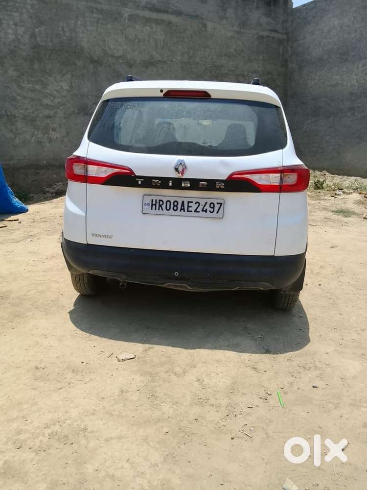 2022 Renault Triber Petrol Manual