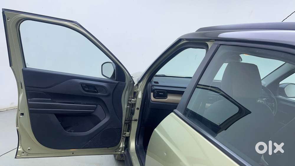 Tata Punch 1.2 Revotron Creative Mt Kaziranga Edition, 2022, Petrol