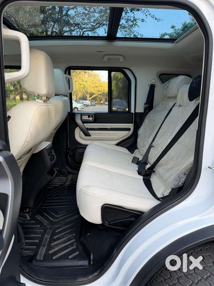Mahindra Thar Roxx Ax7l Rwd At, 2025, Petrol