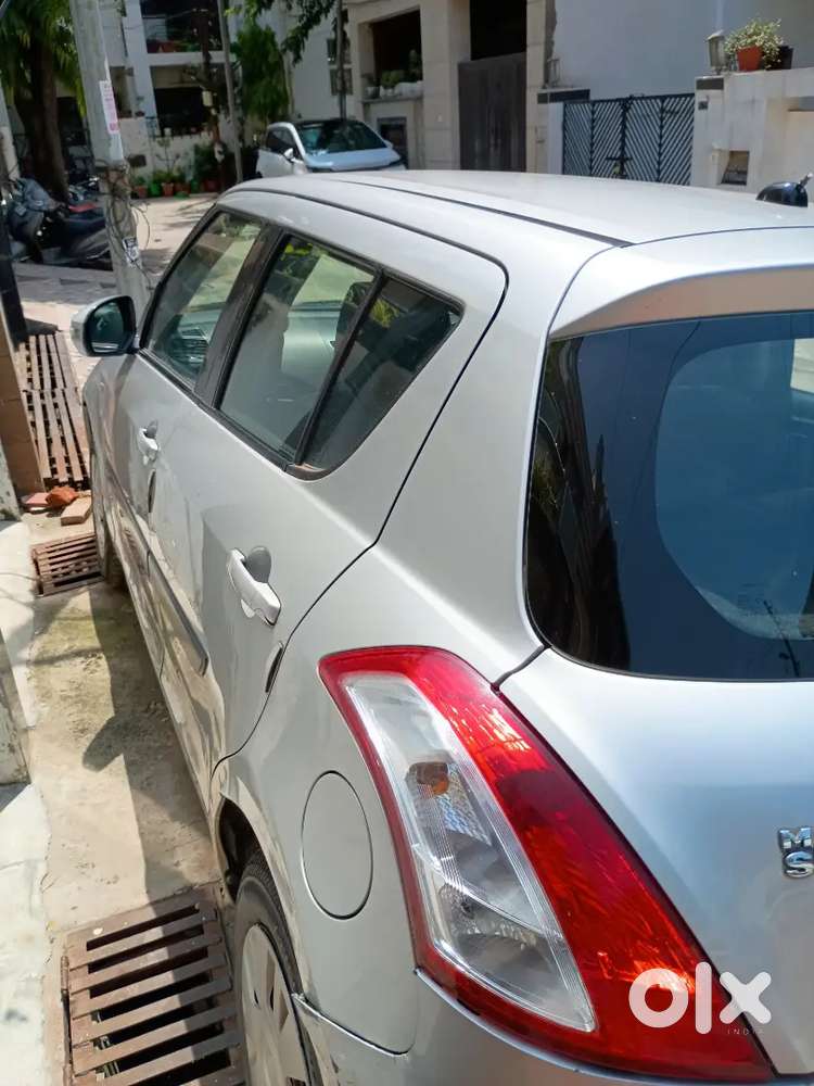Swift Vxi Maruti 2012