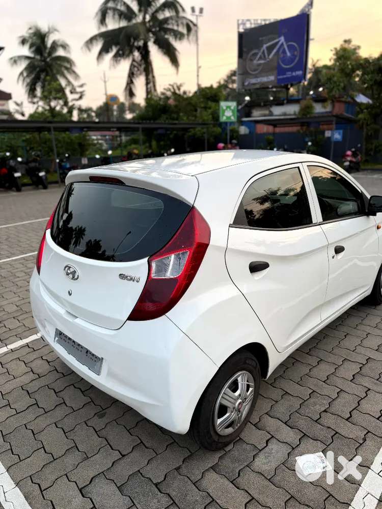 Hyundai Eon Era 2013 Manual Petrol