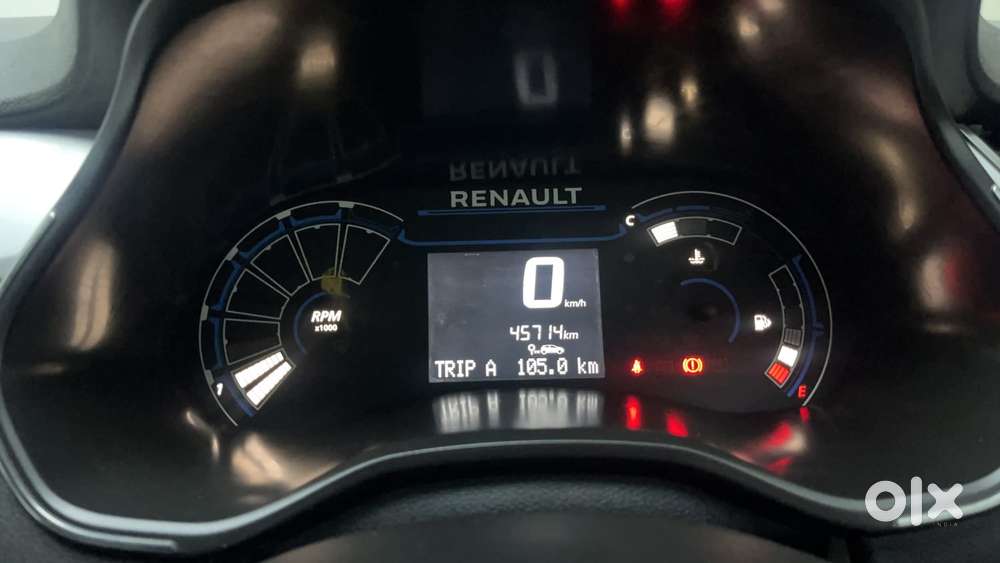 Renault Triber Rxz, 2022, Petrol