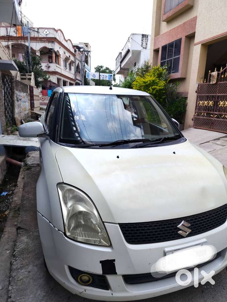 Maruti Suzuki Dzire 2012