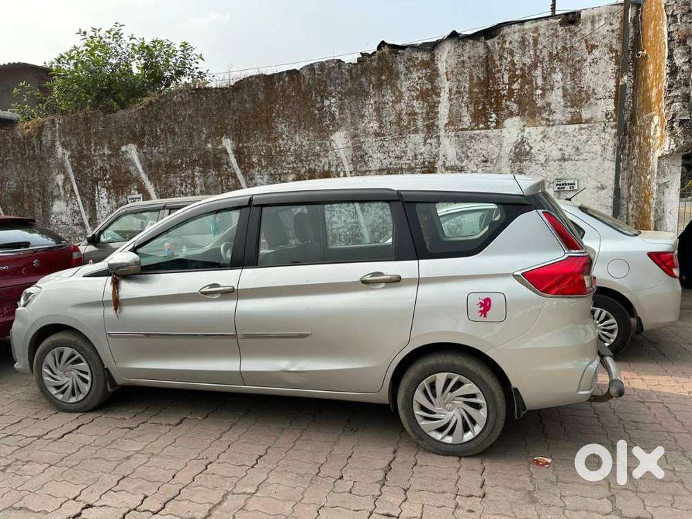 Ertiga Smart Hybrid Vxi 1.5l 5mt - 2019 November Model