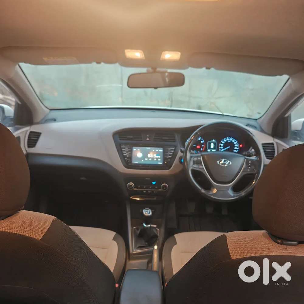 Hyundai Elite I20 Asta (o)  Top Model | 2017