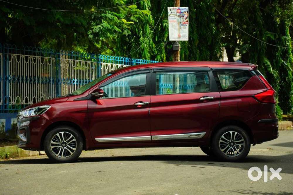Maruti Suzuki Ertiga 1.5 Zxi Plus Shvs, 2022, Petrol
