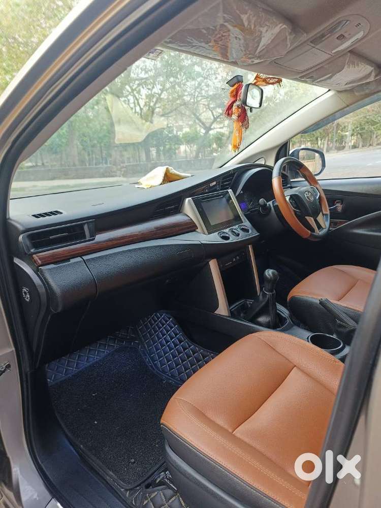 Toyota Innova Crysta 2.4 G Mt, 2019, Diesel