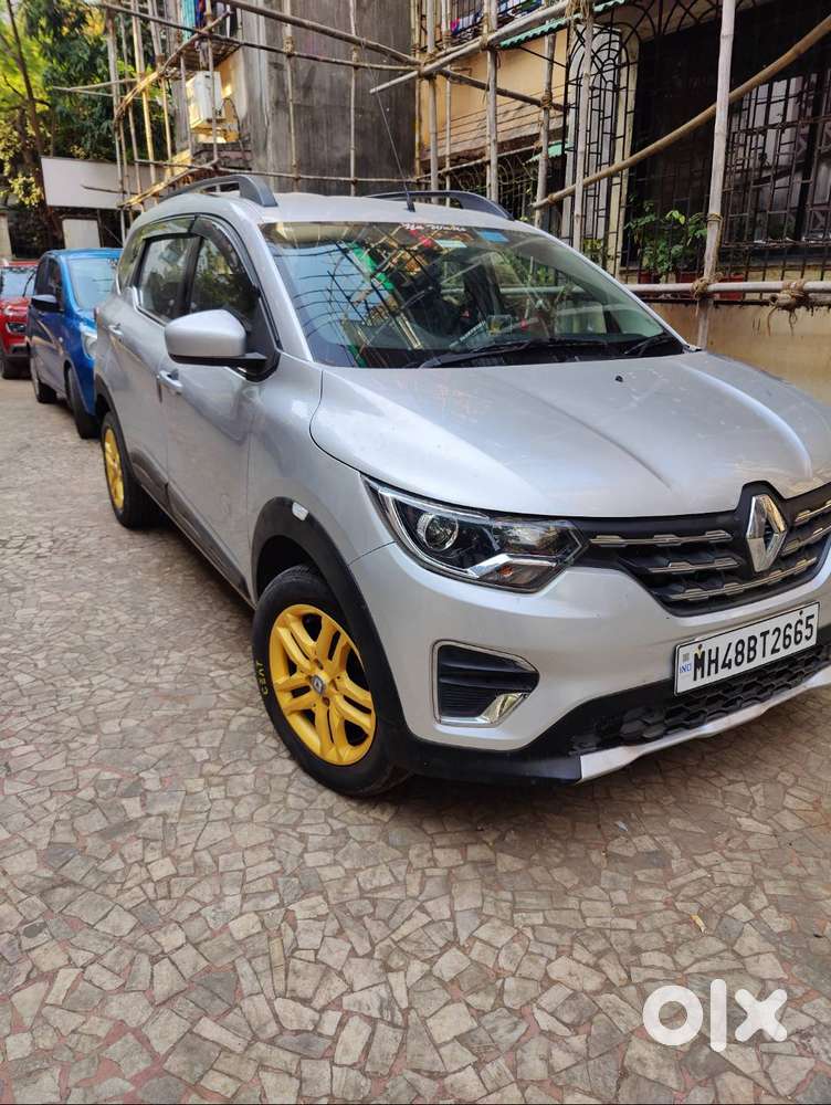 Renault Triber Rxz Amt Top Model