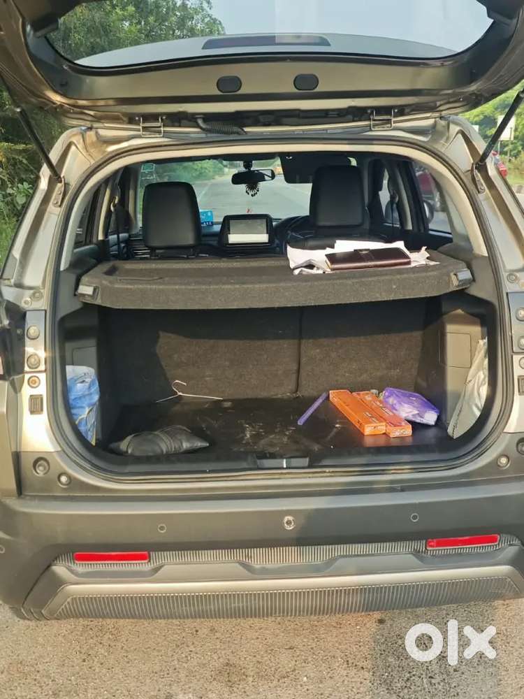 Maruti Suzuki Brezza Petrol Lxi 2025 March