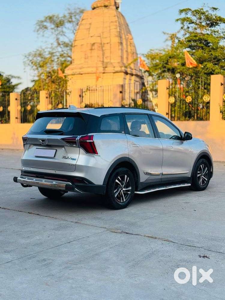 Mahindra Xuv700 Ax 3 Diesel Mt 5 Str (e), 2022, Diesel