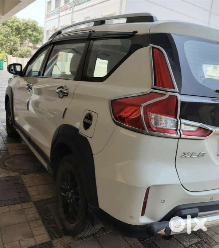 Maruti Suzuki Xl6 1.5 Alpha At, 2021, Petrol