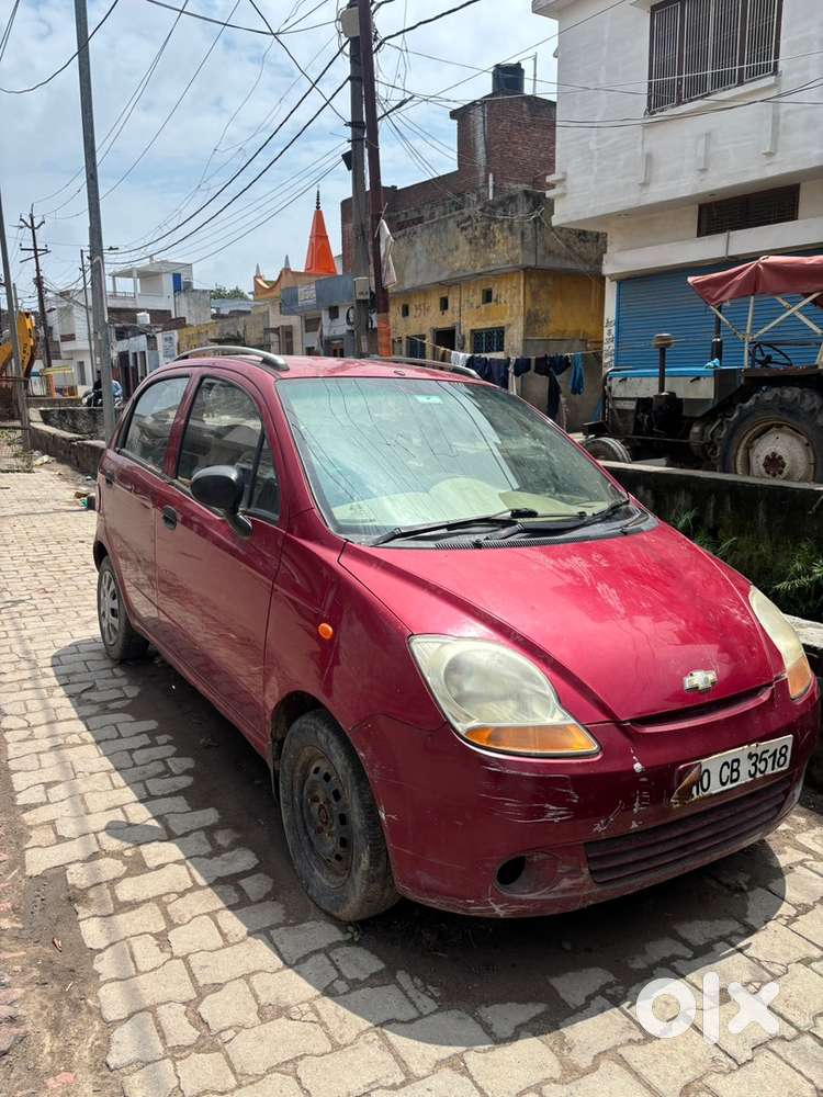 Chevrolet Spark Petrol 2013