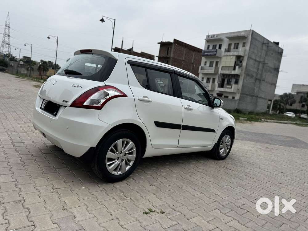 Maruti Suzuki Swift Zdi Plus, 2014, Diesel