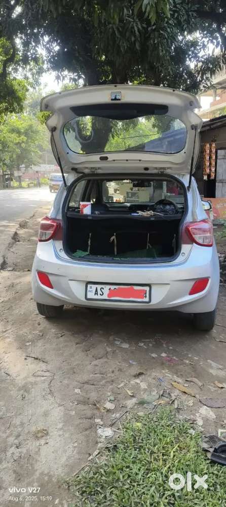2015 Hyundai I10 Sportz Petrol