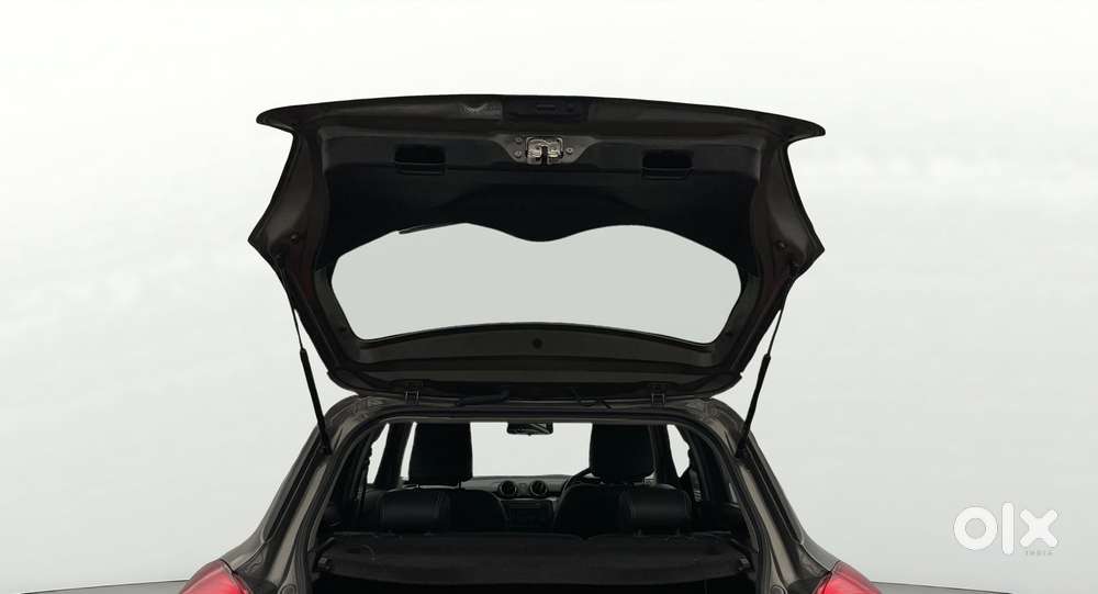 Maruti Suzuki Swift Amt Zxi, 2019, Petrol