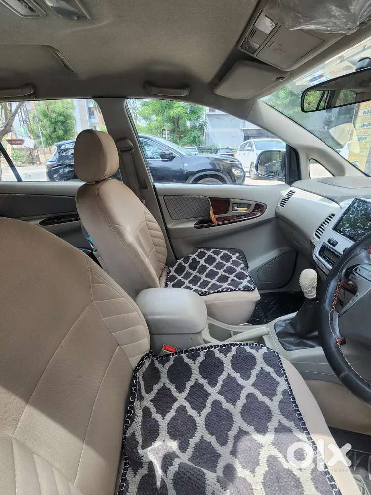 Toyota Innova Diesel Manual 2012 Year