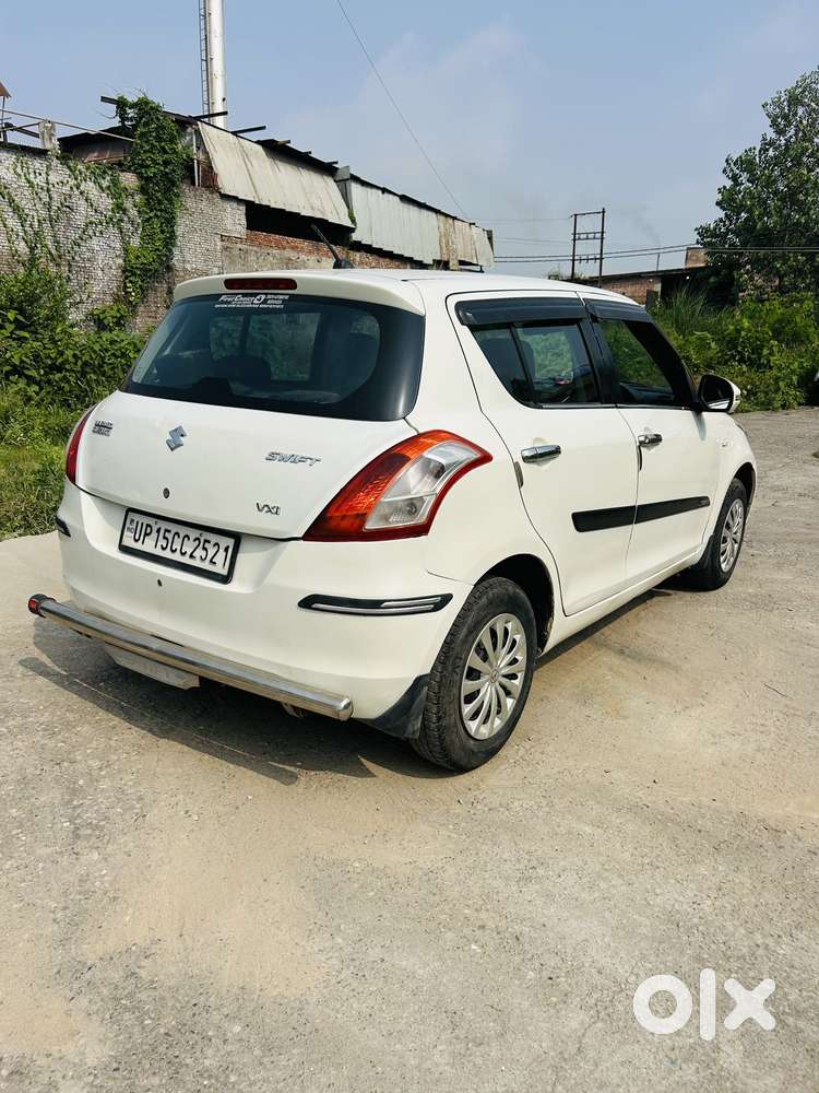 Maruti Suzuki Swift Vxi 1.2 Abs Bs-iv, 2016, Petrol