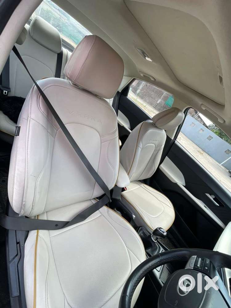 Hyundai Verna Petrol Manual 2023 Top Model