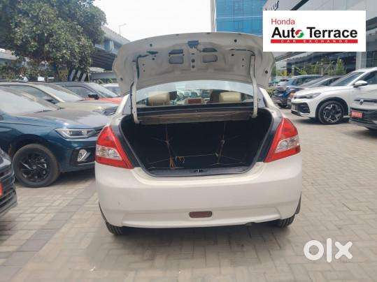 Maruti Suzuki Swift Dzire Vxi, 2012, Petrol