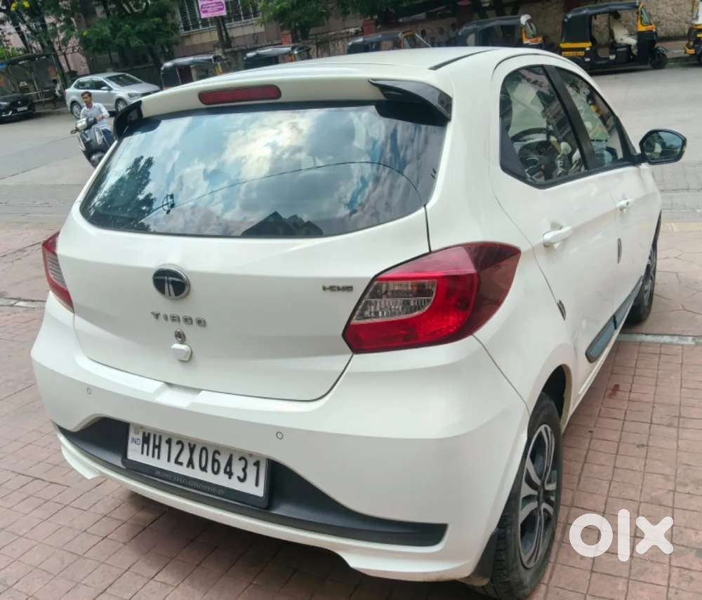 Tata Tiago 1.2 Revotron Xta, 2025, Petrol