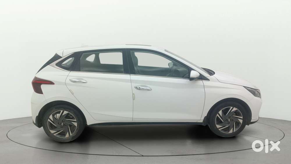 Hyundai New I20 1.2 Asta (o) Mt, 2022, Petrol