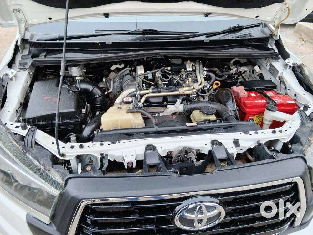 Toyota Innova Crysta 2.4 Gx Mt, 2019, Diesel