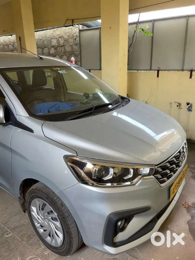 Maruti Suzuki Ertiga 2024 Petrol Well Maintained